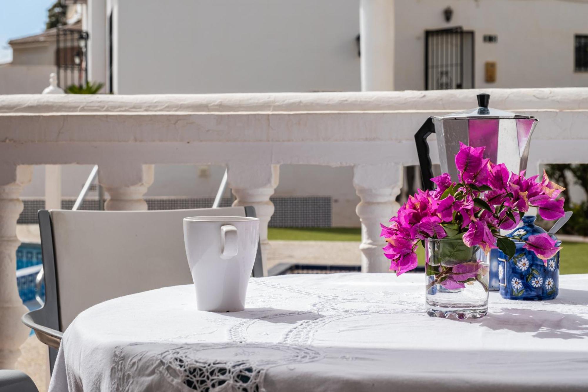 Bright Spacious 1 Bed Apartment Nerja Dış mekan fotoğraf