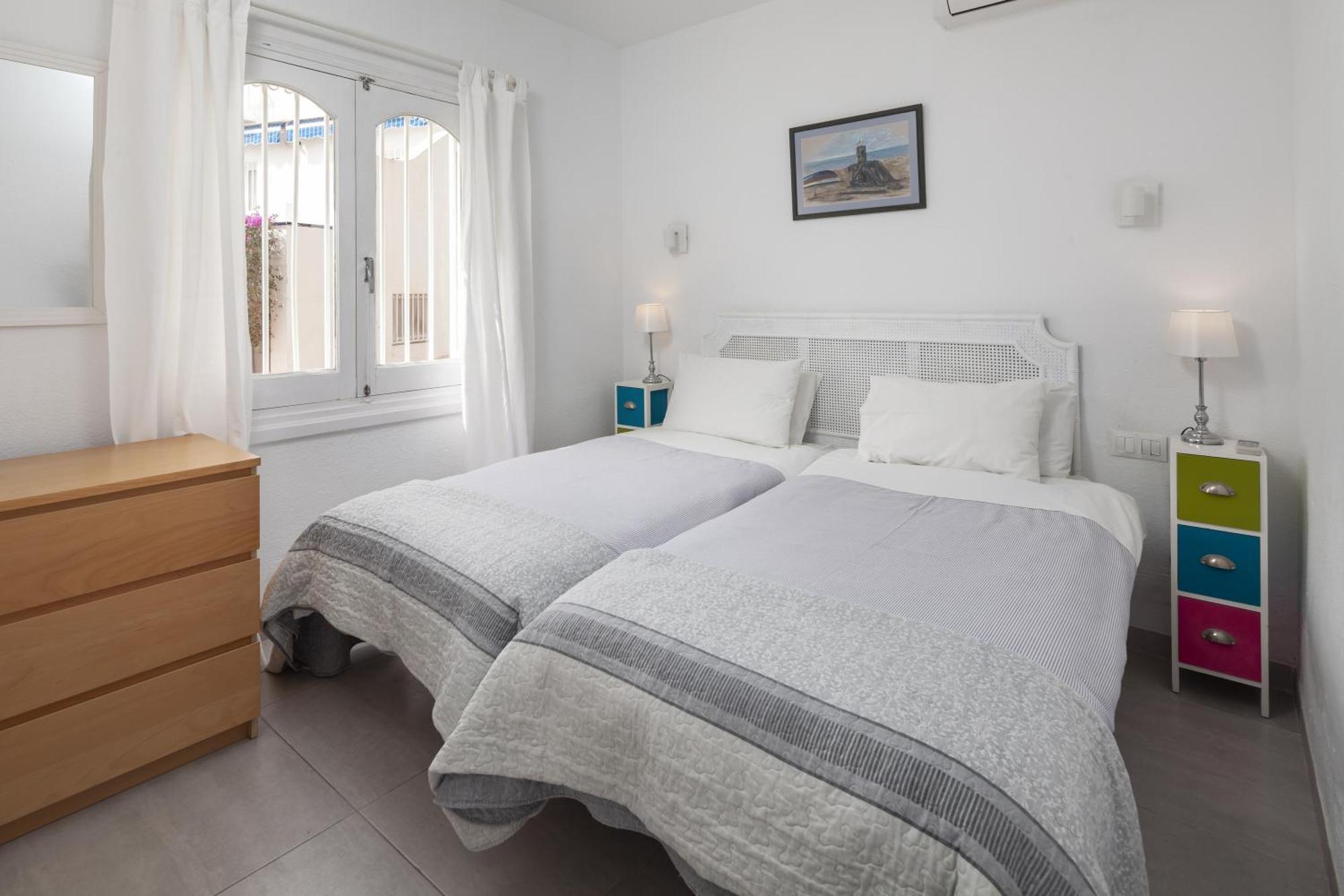 Bright Spacious 1 Bed Apartment Nerja Dış mekan fotoğraf